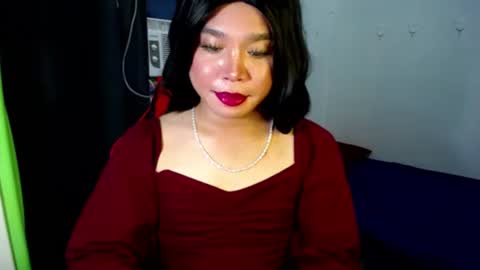 Snapshot of urasiansweet_cummer chatting on 03.02.25 KENDRA online show from 03.02.25