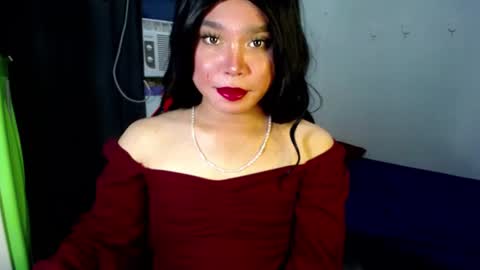 Snapshot of urasiansweet_cummer chatting on 03.03.25 KENDRA online show from 03.03.25