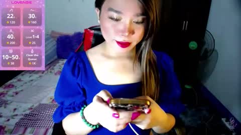 Snapshot of urasiansweet_cummer chatting on 10.02.25 KENDRA online show from 10.02.25