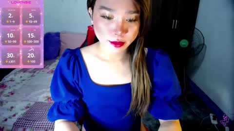 Snapshot of urasiansweet_cummer chatting on 10.13.25 KENDRA online show from 10.13.25