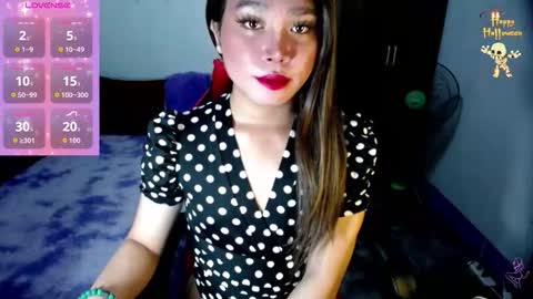 Snapshot of urasiansweet_cummer chatting on 11.01.25 KENDRA online show from 11.01.25