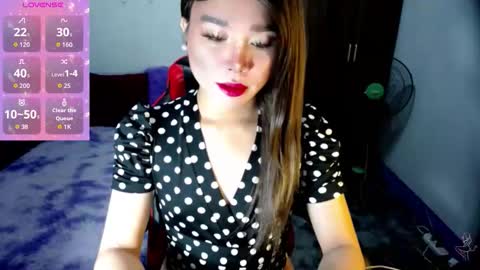 Snapshot of urasiansweet_cummer chatting on 12.01.25 KENDRA online show from 12.01.25