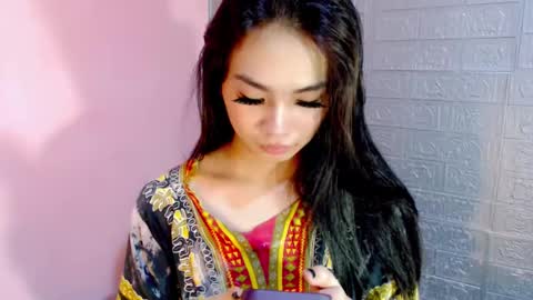 Clara online show from 12.12.24