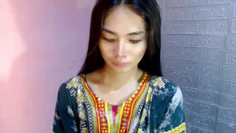 Clara online show from 12.23.24