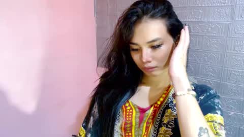 Clara online show from 01.03.25