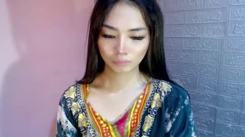 Clara online show from 02.11.25