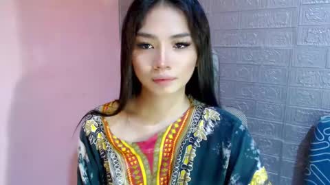 Clara online show from 02.12.25