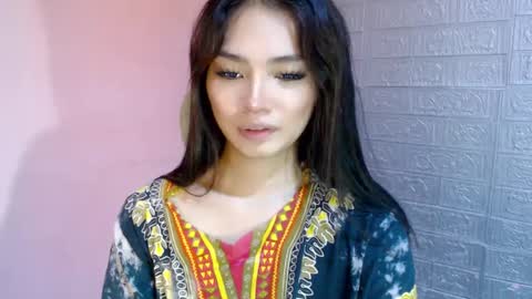 Clara online show from 03.05.25