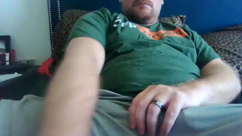 Snapshot of urbigfun chatting on 09.16.25 YBF online show from 09.16.25