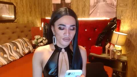 KENDALL online show from 12.24.24