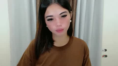 urcutie_ayah online show from 11.11.25