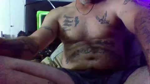 Snapshot of urdaddy875867 chatting on 05.10.26 urdaddy875867 online show from 05.10.26