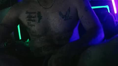 Snapshot of urdaddy875867 chatting on 05.17.26 urdaddy875867 online show from 05.17.26