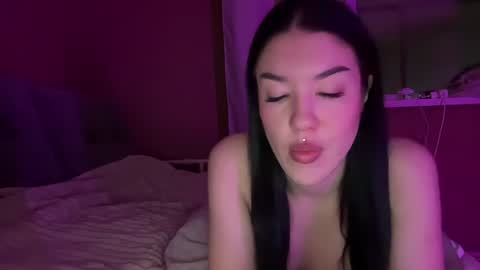 Snapshot of urdevilbaby chatting on 12.21.24 Margo online show from 12.21.24