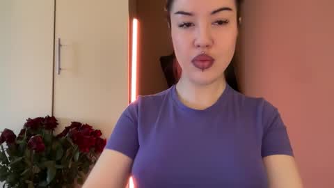 Snapshot of urdevilbaby chatting on 10.06.25 Margo online show from 10.06.25