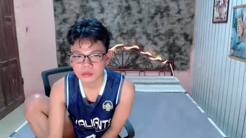 urdreamboy_doms online show from 06.04.26