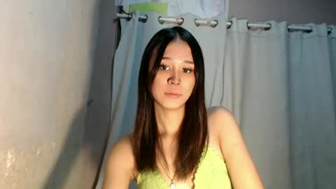 Snapshot of urdreamgirl_stephanie chatting on 07.02.26 stephanie online show from 07.02.26