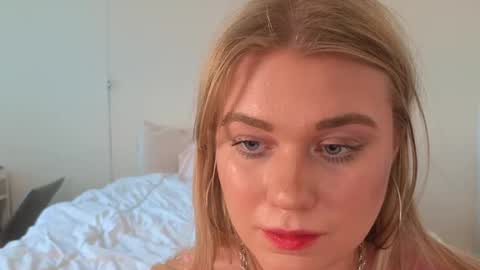 Maryia Kay online show from 02.20.25