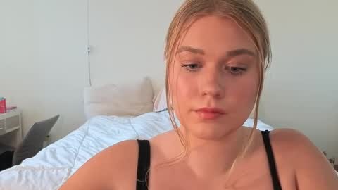 Maryia Kay online show from 02.21.25