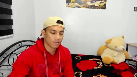 urfucker_vinz online show from 04.17.26