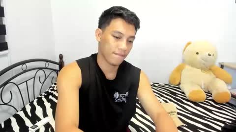 urfucker_vinz online show from 05.08.26
