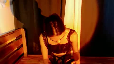 Leah online show from 10.17.25