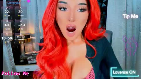 Snapshot of urgoddess_bella chatting on 09.11.25 My bella 3 online show from 09.11.25