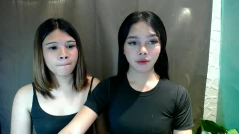 Snapshot of urgoddessawoman chatting on 06.17.26 urgoddessawoman online show from 06.17.26