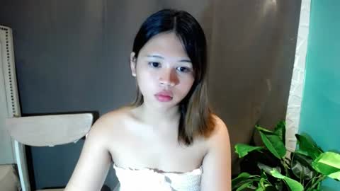 Snapshot of urgoddessawoman chatting on 06.18.26 urgoddessawoman online show from 06.18.26