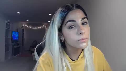 Snapshot of urgoddessmarla chatting on 09.10.25 Goddess Marla online show from 09.10.25