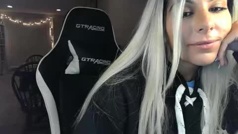 Snapshot of urgoddessmarla chatting on 10.04.25 Goddess Marla online show from 10.04.25