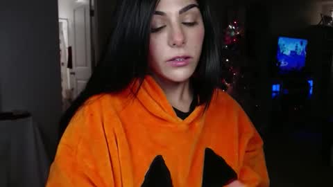 Snapshot of urgoddessmarla chatting on 11.20.25 Goddess Marla online show from 11.20.25