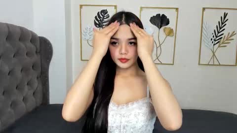 Snapshot of urgorgeoustrisha4u chatting on 11.16.25 trisha online show from 11.16.25