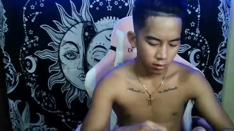 Snapshot of urhot_joshxx chatting on 03.09.25 Josh online show from 03.09.25