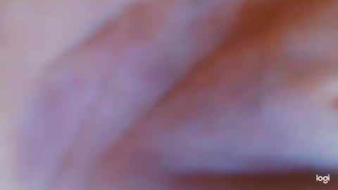 Snapshot of urhotkendallx chatting on 12.21.25 Kendall online show from 12.21.25