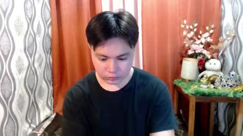 Snapshot of urhunky_ivan chatting on 12.29.24 urhunky_ivan online show from 12.29.24