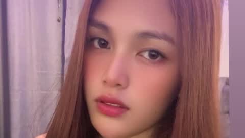 Snapshot of urkatiecookie chatting on 02.05.25 Amira online show from 02.05.25