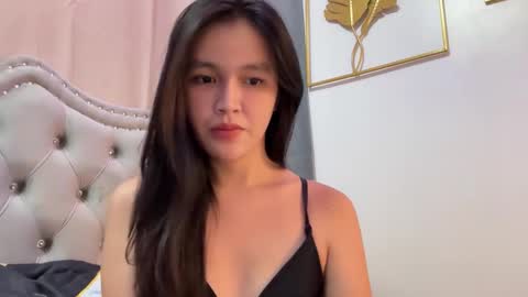 Amira online show from 02.18.26