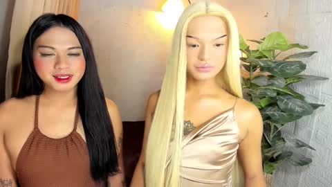 Snapshot of urladyprincessmassivecock chatting on 10.11.25 jhaii online show from 10.11.25