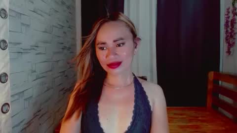 urlovely_che online show from 03.24.26