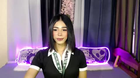 urlovely_jemma online show from 04.12.26