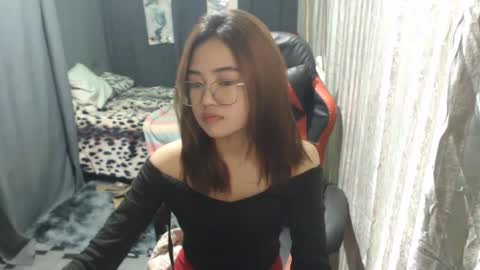 Snapshot of urlovelychinita chatting on 01.25.25 urlovelychinita online show from 01.25.25