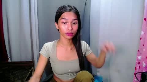 Snapshot of urloverjasmine_xx chatting on 06.26.26 urloverjasmine_xx online show from 06.26.26