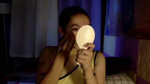 Snapshot of urlvelvypinoy chatting on 06.10.26 Arney online show from 06.10.26