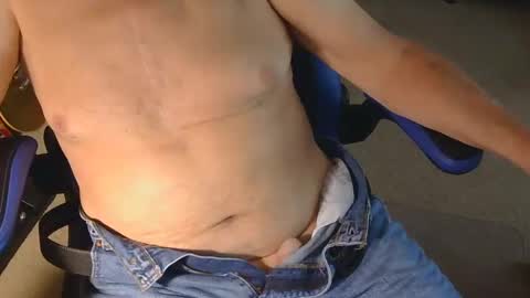 Snapshot of urmilkman chatting on 09.27.25 urmilkman online show from 09.27.25