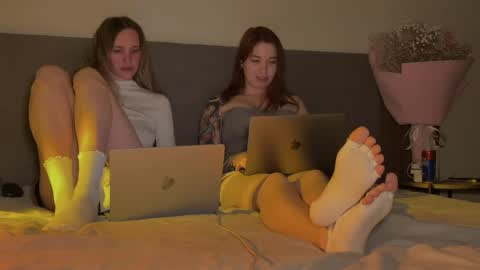 urmissalice online show from 04.18.26