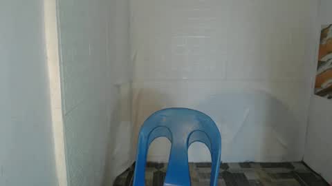 Snapshot of urnaughty_navea18 chatting on 02.23.25 Navea online show from 02.23.25