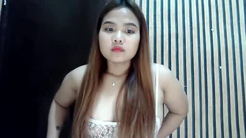 Snapshot of urpinaycutie chatting on 01.21.25 urpinaycutie online show from 01.21.25