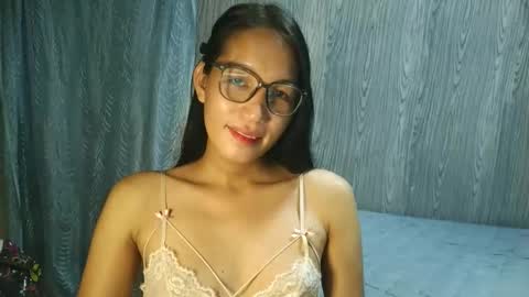 queen julia not into CHEAPGUY online show from 05.28.26