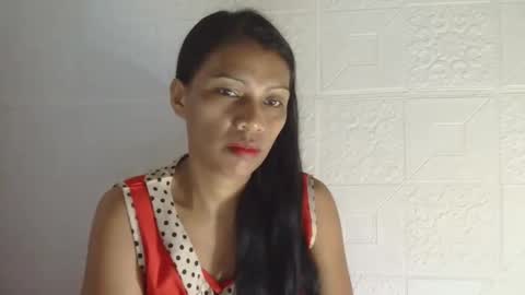 Snapshot of urpinaymorena chatting on 02.12.25 Aleah online show from 02.12.25